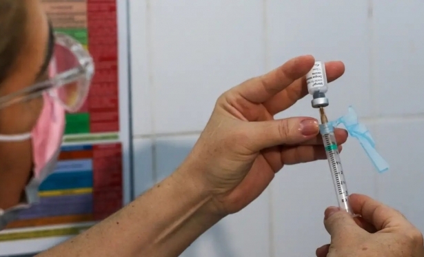 Seis capitais deram incio  vacinao contra a dengue em crianas