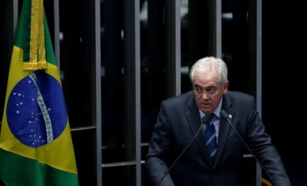 PEC da Blindagem: CCJ pauta texto na quarta-feira (24) com expectativa de rejeitar tema