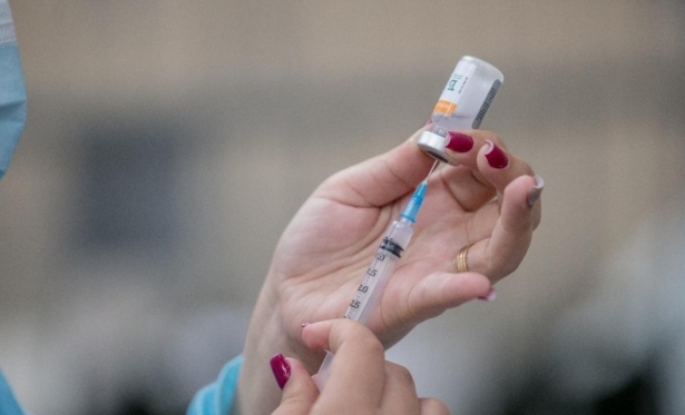 Vacinao de crianas no Cear comea at segunda-feira (17) com lote de 3,8 mil doses 