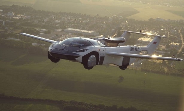 Carro voador  aprovado em testes na Europa e recebe certificao para voar