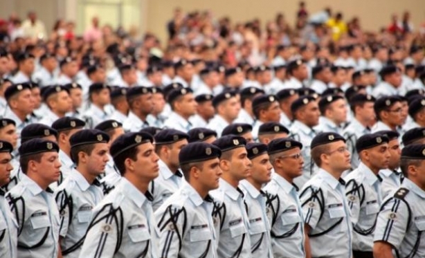 Concurso para Polcia Militar  anunciado com mil vagas no Cear