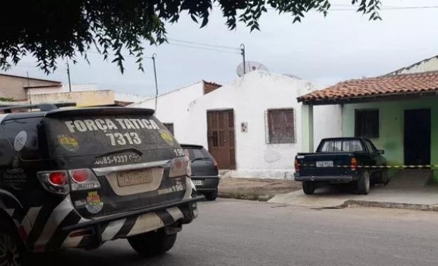 Oito pessoas so presas suspeitas de participar de chacina com 4 mortos em Monsenhor Tabosa, no Cear