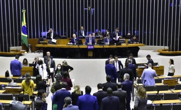 Cmara conclui votao do projeto de lei da minirreforma eleitoral